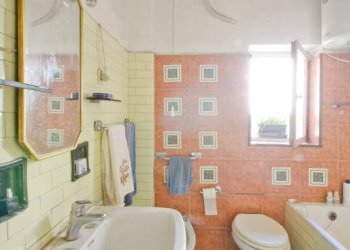 Bagno - Appartamento corso Firenze, Genova - foto 6