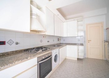 Cucina - Appartamento via Giovanni Bettolo, Camogli - foto 11