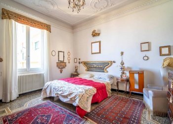 Camera da letto - Appartamento via Pagano Doria, Genova - foto 16