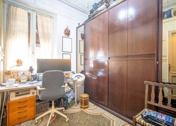 Camera da letto - Appartamento via Pagano Doria, Genova - foto 28