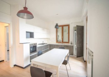 Cucina - Appartamento via Dodecaneso, Genova - foto 3