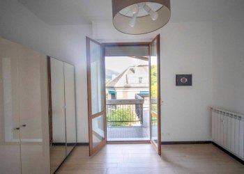 Camera da letto - Appartamento via Dodecaneso, Genova - foto 15