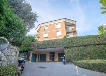 Facciata - Appartamento via Dodecaneso, Genova - foto 29