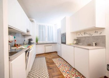 Cucina - Quadrilocale salita Pollaiuoli, Genova (zona Centro Storico) - foto 4