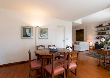 Salone - Appartamento viale Ponte dell'Ammiraglio, Genova (zona Quarto) - foto 6