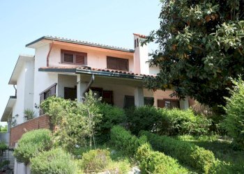 Facciata - Villa via Aldo Moro, Calvignasco - photo 1