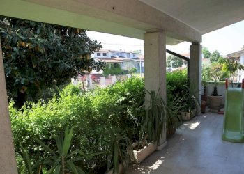 Giardino - Villa via Aldo Moro, Calvignasco - foto 5