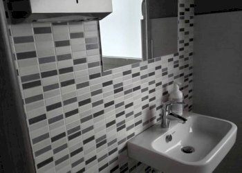 Bagno - Shop Lungomallero Armando Diaz, 38, Sondrio - photo 7