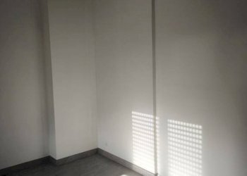 Camera da letto - Shop Lungomallero Armando Diaz, 38, Sondrio - photo 13