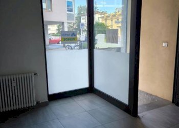 Interno non residenziale - Shop Lungomallero Armando Diaz, 38, Sondrio - photo 16