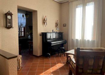 Salone - Villa strada alla Fornace, Biella - foto 41