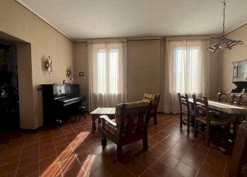 Salone - Villa strada alla Fornace, Biella - foto 42