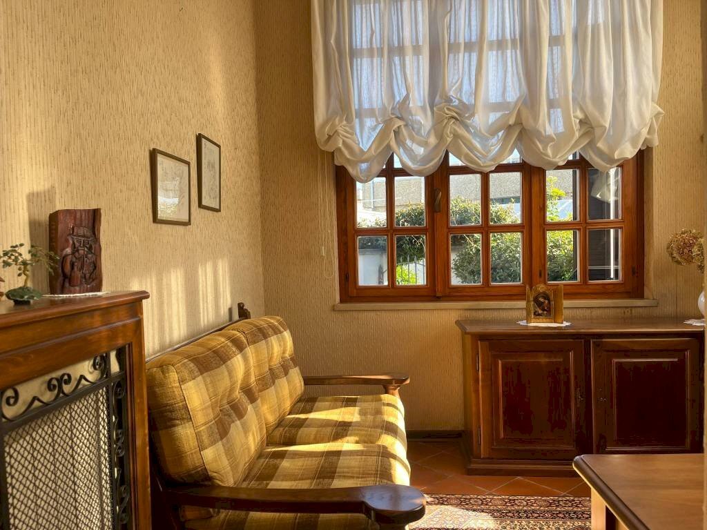 Studio - Four-room apartment strada alla Fornace, Biella - photo 1