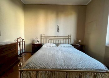 Camera da letto - Quadrilocale strada alla Fornace, Biella - foto 25