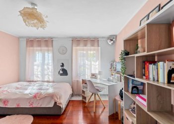 Camera da letto - Quadrilocale via Tetti Broglia, 6, Pino Torinese - foto 13