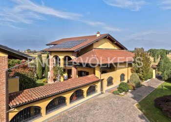 Facciata - Villa Canton Clare, Rivarolo Canavese - foto 1