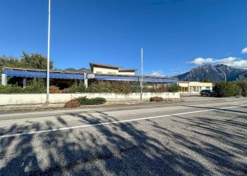 ESTERNI - Locale Commerciale VIA MATTEOTTI 53, Osoppo - foto 2