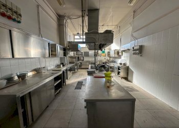 CUCINA - Locale Commerciale VIA MATTEOTTI 53, Osoppo - foto 10