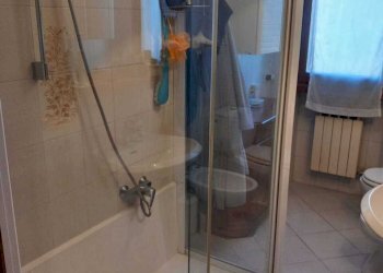 IMG-20251018-WA0028.jpg - Appartamento Sarzana - foto 9