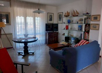 IMG-20251018-WA0036.jpg - Appartamento Sarzana - foto 16