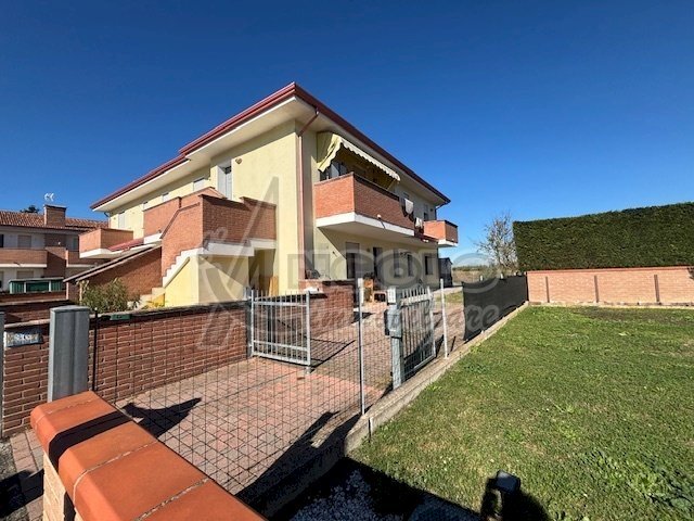 IMG_0877.jpg - Trilocale Fratta Polesine - foto 2