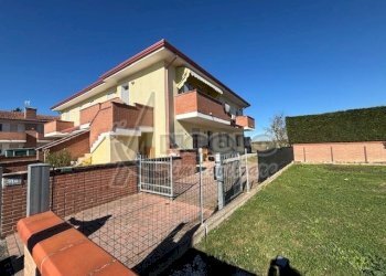 IMG_0877.jpg - Trilocale Fratta Polesine - foto 2