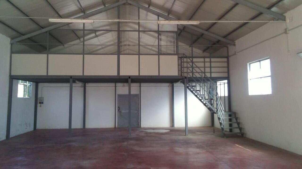 PHOTO-2025-10-28-13-12-57 2.jpg - Locale Commerciale Viale Maiella 23/A, Casacanditella - foto 1