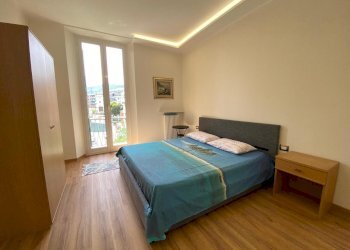 WhatsApp Image 2025-08-05 at 18.18.57 (1).jpeg - Quadrilocale Via Leon Pancaldo 1, Vado Ligure - foto 6