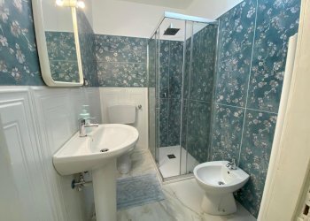 WhatsApp Image 2025-08-05 at 18.18.58 (3).jpeg - Quadrilocale Via Leon Pancaldo 1, Vado Ligure - foto 11