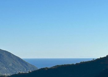 WhatsApp Image 2025-10-06 at 17.19.52.jpeg - Casa indipendente Via Serro Antico, Avegno - foto 29