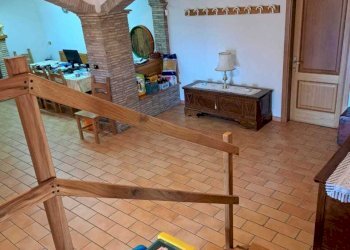 Immagine WhatsApp 2025-10-17 ore 07.19.33_ce6ecfa4 - Casale via colle della fonte  94, Frisa - foto 27