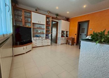 WhatsApp Image 2025-10-24 at 14.59.01 (2).jpeg - Trilocale Via F. Abbiati 9, Verdello - foto 3