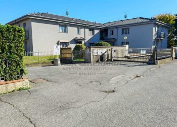 WhatsApp Image 2025-10-24 at 14.58.27.jpeg - Trilocale Via F. Abbiati 9, Verdello - foto 17