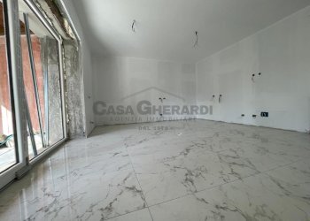 WhatsApp Image 2025-10-26 at 08.57.28 (4).jpeg - Trilocale Via Umberto I, Ponte San Pietro - foto 6