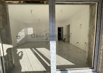 WhatsApp Image 2025-10-28 at 14.58.28.jpeg - Trilocale Via Umberto I, Ponte San Pietro - foto 7