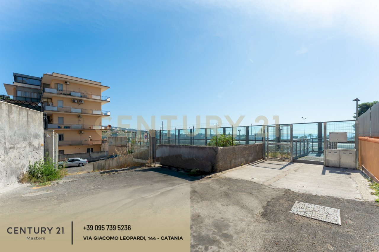Deposito Prestinenza 7 (2).jpg - Commercial Premises Via Antonio Prestinenza 7, Catania - photo 2