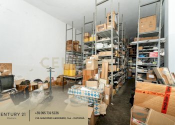 Deposito Prestinenza 7 (28).jpg - Locale Commerciale Via Antonio Prestinenza 7, Catania - foto 11