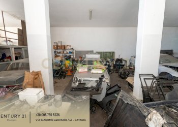 Deposito Prestinenza 7 (11).jpg - Locale Commerciale Via Antonio Prestinenza 7, Catania - foto 23