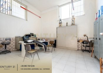 Deposito Prestinenza 7 (12).jpg - Locale Commerciale Via Antonio Prestinenza 7, Catania - foto 24