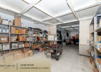 Deposito Prestinenza 7 (14).jpg - Locale Commerciale Via Antonio Prestinenza 7, Catania - foto 26