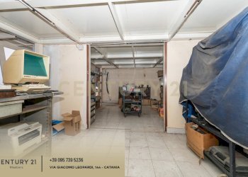 Deposito Prestinenza 7 (16).jpg - Locale Commerciale Via Antonio Prestinenza 7, Catania - foto 28