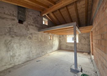 20251013_162010.jpg - Terratetto - Terracielo Via Vigolo 1, Negrar - foto 7