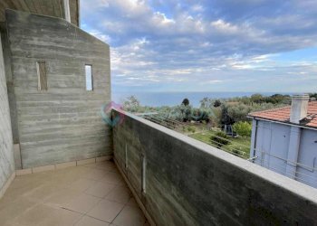 BALCONE CAMERA 1 - Porzione di casa Silvi - foto 27