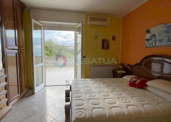 camera da letto - Porzione di casa Silvi - foto 29