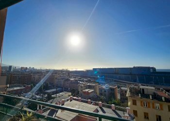 Trilocale VIA ALESSANDRO MALASPINA 18, Genova (zona Cornigliano) - foto 1