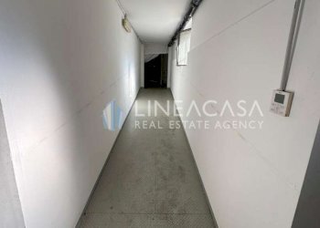 Negozio via Bramante 14, Buccinasco - foto 11