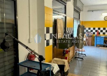 Negozio via Bramante 14, Buccinasco - foto 15