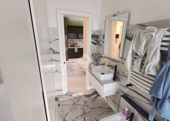 Quadrilocale Via Bobbio, Genova (zona Marassi) - foto 27