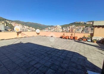 Quadrilocale Via Bobbio, Genova (zona Marassi) - foto 30