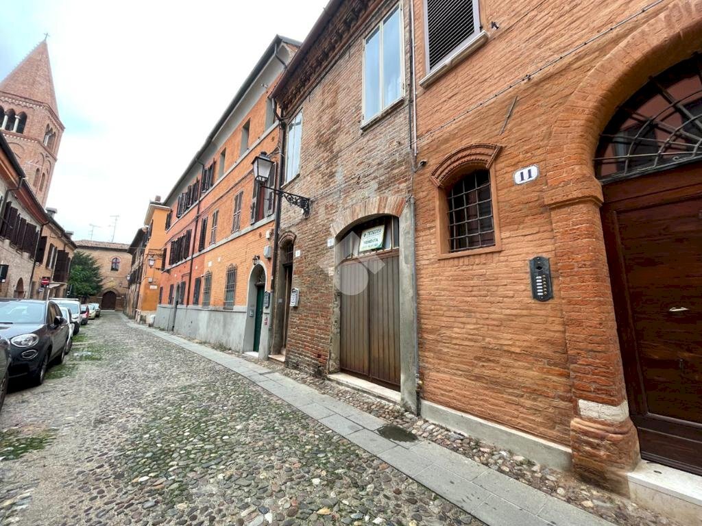 Casa indipendente Via Carmelino, Ferrara - foto 1